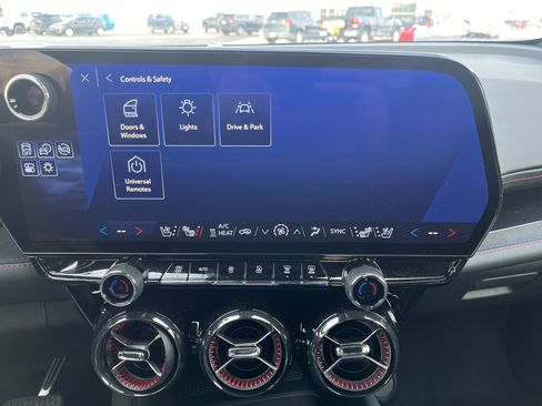 Used 2025 Chevrolet Blazer EV RS w/ Super Cruise Package image 29