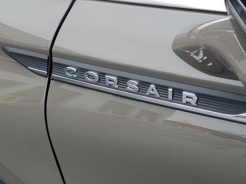 New 2026 Lincoln Corsair Premiere image 7