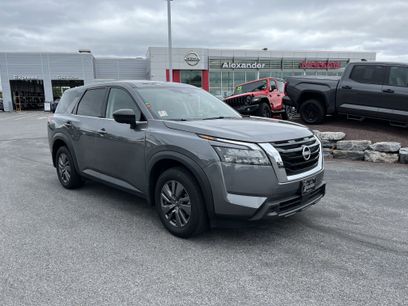 Used 2024 Nissan Pathfinder S