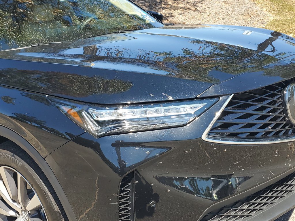 Used 2025 Acura MDX w/ Technology Package FWD image 4