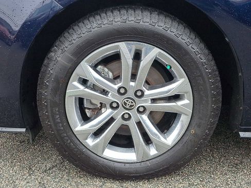 Certified 2021 Toyota Sienna Platinum image 11