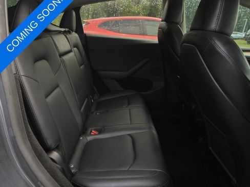 Used 2023 Tesla Model Y Long Range AWD/4WD image 6