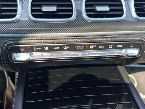 Used 2022 Mercedes-Benz GLE 53 AMG 4MATIC Coupe image 17