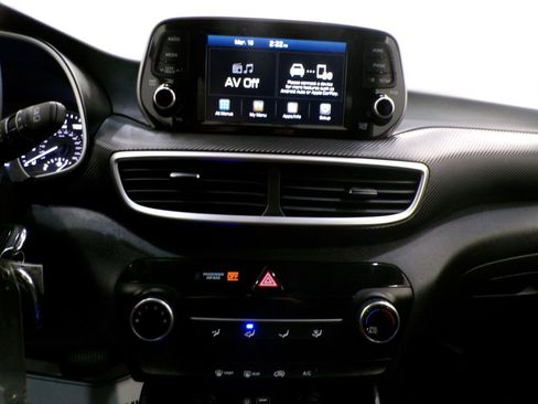 Used 2020 Hyundai Tucson SE image 21