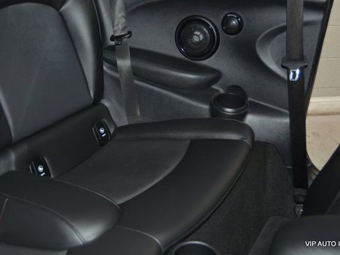 Used 2022 MINI Cooper S w/ Premium Package image 21