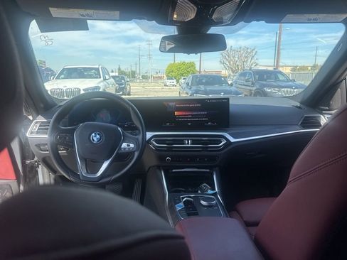 Used 2023 BMW i4 eDrive40 image 13