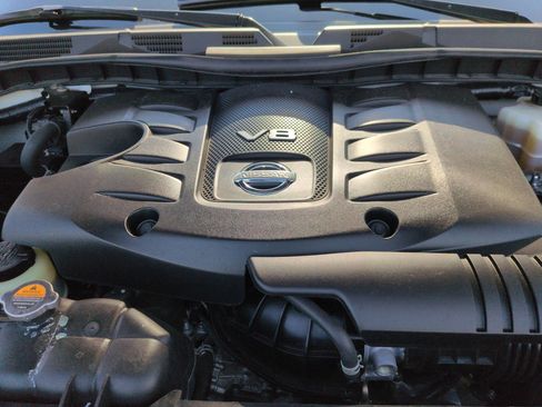 Used 2022 Nissan Armada Platinum w/ Captain's Chairs Package RWD image 39