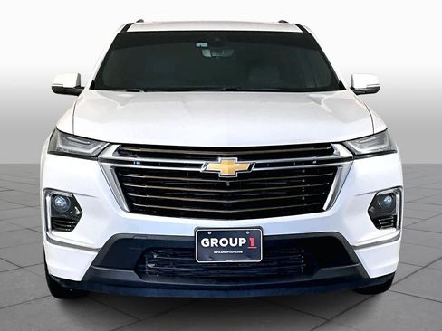 Certified 2023 Chevrolet Traverse High Country image 3