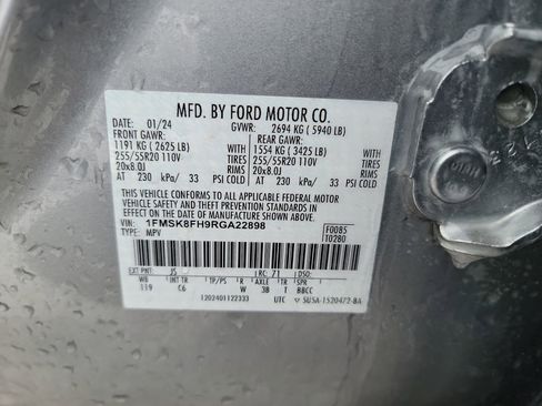 Used 2024 Ford Explorer Limited AWD/4WD image 24