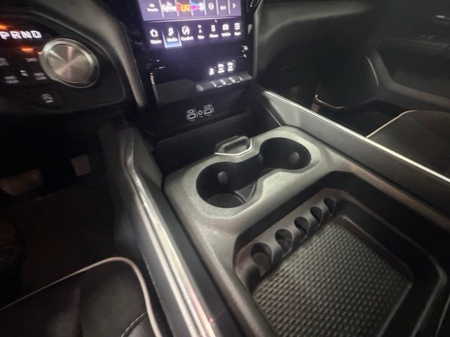 Used 2026 RAM 1500 Laramie AWD/4WD image 22