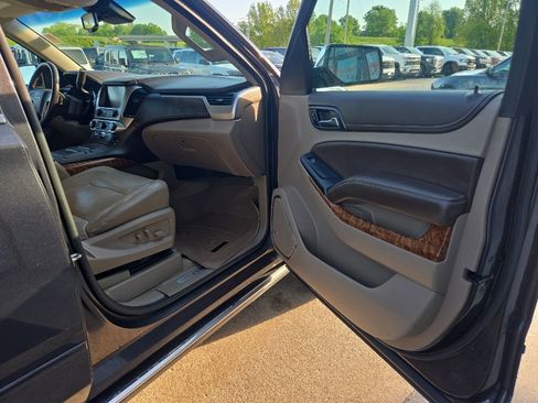 Used 2018 Chevrolet Tahoe Premier AWD/4WD image 75