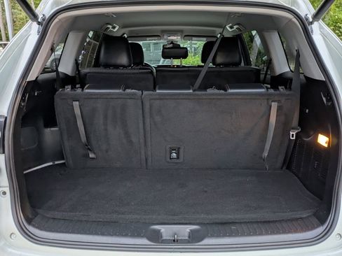 Used 2018 Toyota Highlander Plus image 14
