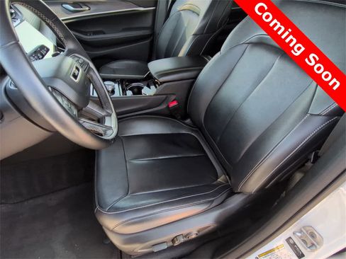 Used 2022 Jeep Grand Cherokee L Limited image 16