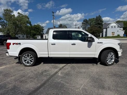 Used 2019 Ford F150 Platinum w/ FX4 Off-Road Package AWD/4WD image 3