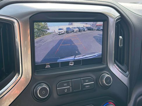 Certified 2021 Chevrolet Silverado 1500 LT Trail Boss w/ Convenience Package II image 32