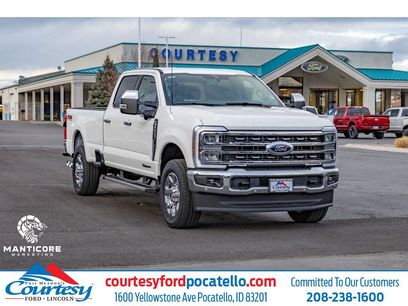 New 2026 Ford F350 Lariat w/ Lariat Premium Package