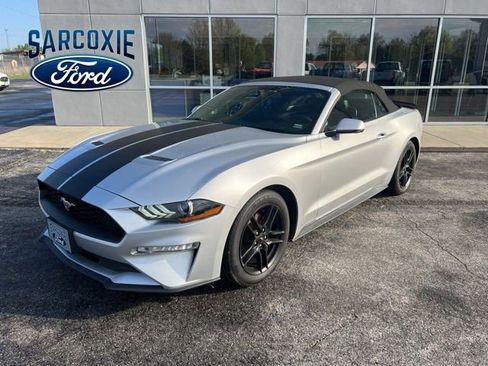 Used 2018 Ford Mustang Premium image 23
