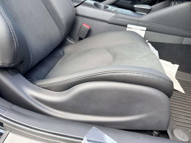New 2026 Nissan Z Performance w/ Floor Mat Package RWD image 9