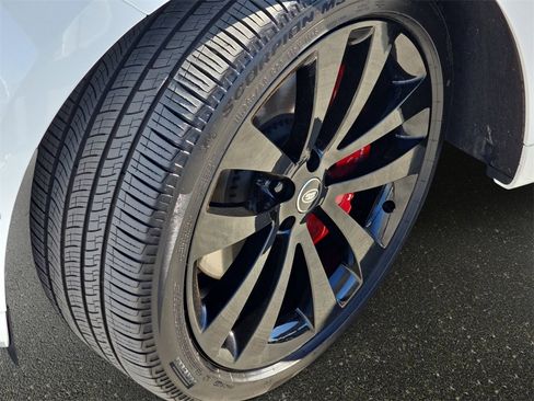 Certified 2025 Land Rover Range Rover Sport Dynamic SE image 34