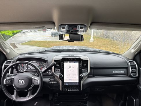 Used 2024 RAM 2500 Laramie w/ Bed Utility Group image 25