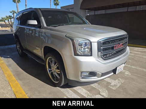 Used 2016 GMC Yukon SLE w/ Convenience Package image 3