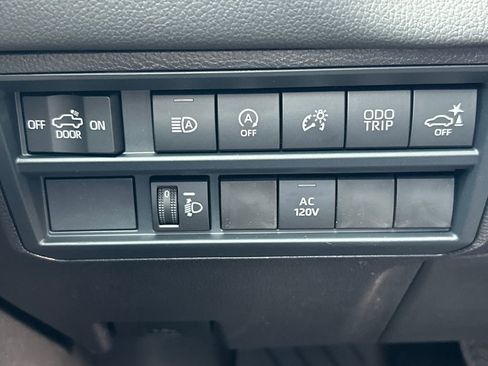 New 2026 Toyota Tundra Limited AWD/4WD image 27