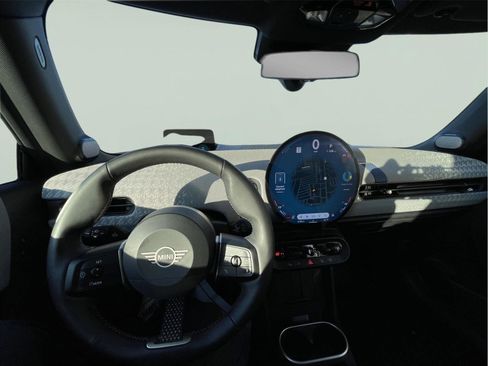 Used 2025 MINI Cooper S FWD image 23