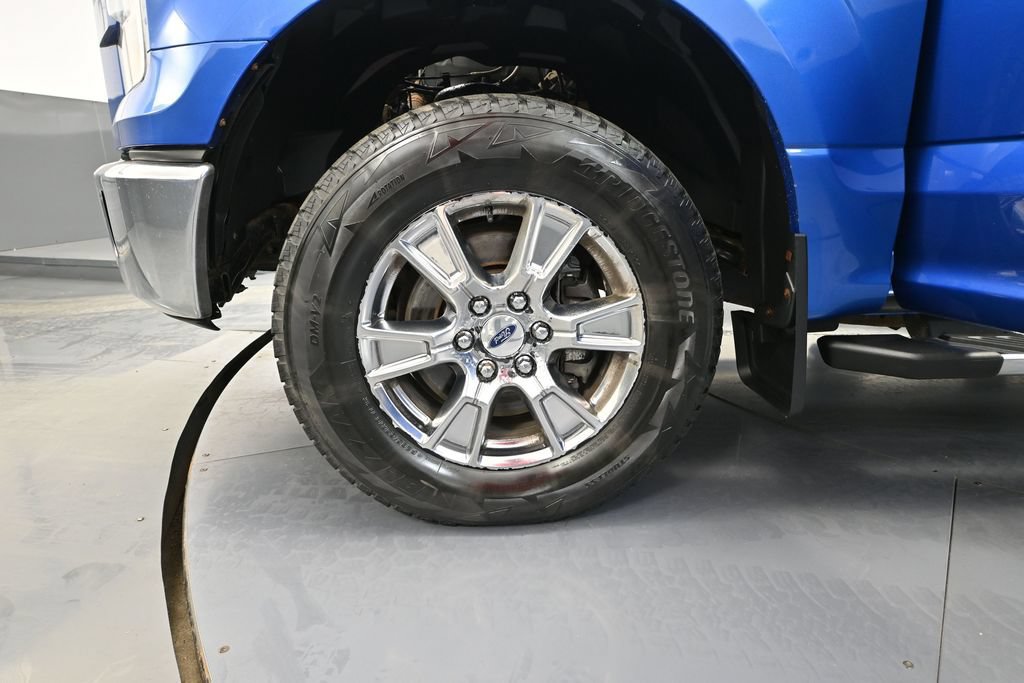 Used 2016 Ford F150 XLT w/ Equipment Group 301A Mid AWD/4WD image 13