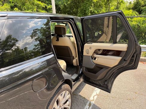 Used 2021 Land Rover Range Rover Westminster Edition AWD/4WD image 16