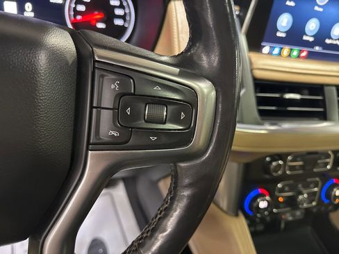 Used 2021 Chevrolet Tahoe Premier w/ Premium Package image 22