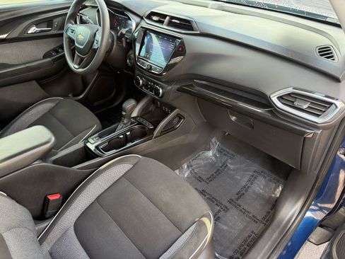 Used 2022 Chevrolet TrailBlazer LT w/ Convenience Package image 32