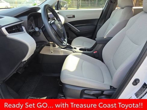 Certified 2025 Toyota Corolla Cross L FWD image 26
