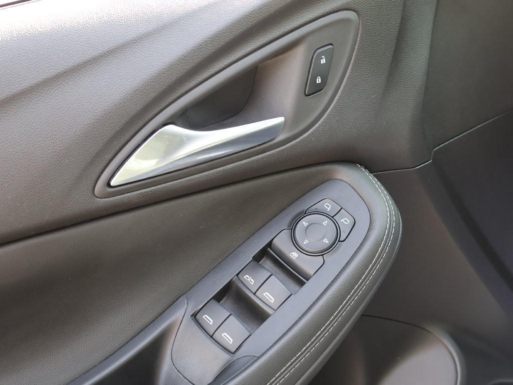 Used 2023 Buick Encore GX Select FWD image 20