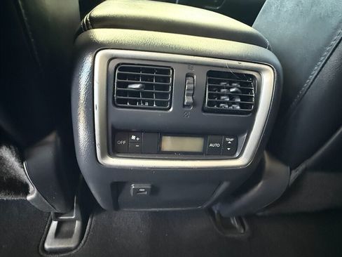 Used 2019 INFINITI QX60 Luxe w/ Essential Package FWD image 30