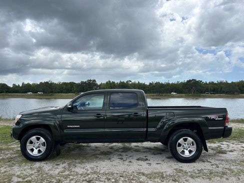 Used 2012 Toyota Tacoma PreRunner w/ TRD Sport Pkg RWD image 15