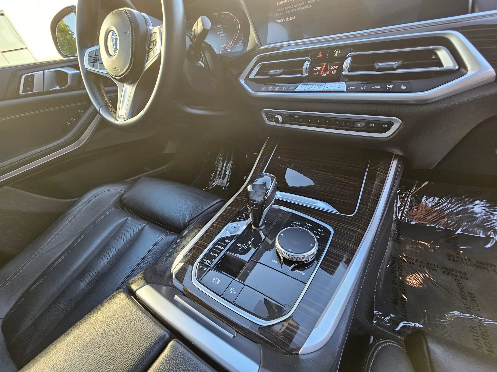 Used 2020 BMW X5 xDrive40i w/ M Sport Package AWD/4WD image 33