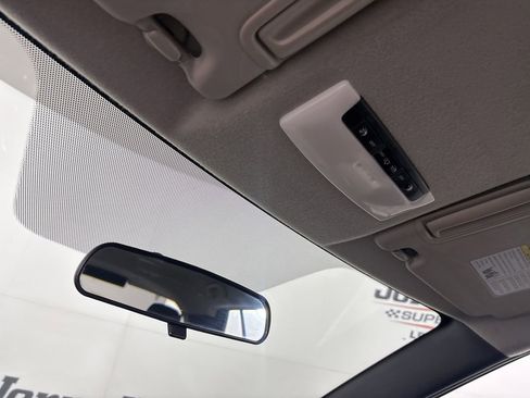 Used 2018 Nissan Kicks SV w/ Exterior Package image 18