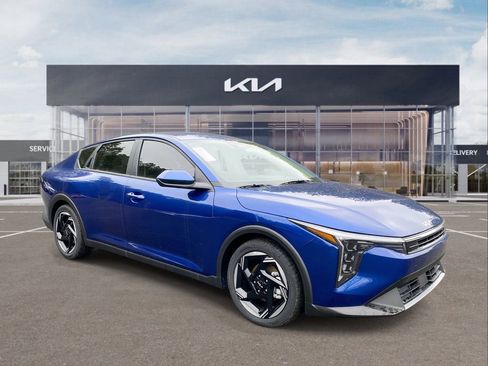 New 2025 Kia K4 EX image 2