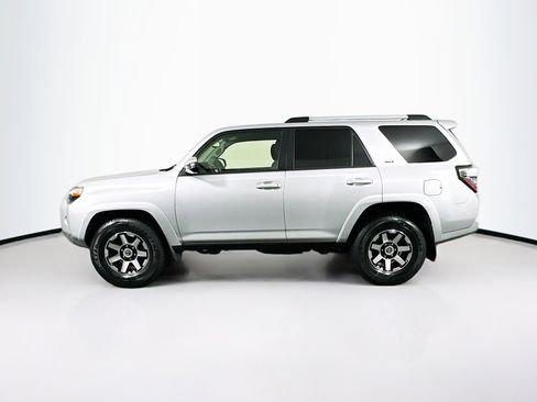 Used 2021 Toyota 4Runner SR5 image 4