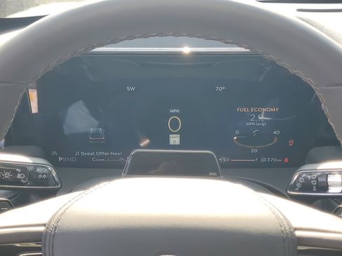 New 2026 Lincoln Aviator AWD image 18