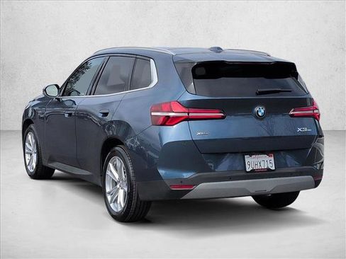 Used 2025 BMW X3 xDrive30i w/ Premium Package image 8
