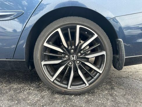 Used 2023 Honda Accord Touring image 7
