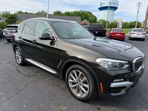 Used 2019 BMW X3 xDrive30i w/ Premium Package AWD/4WD image 4