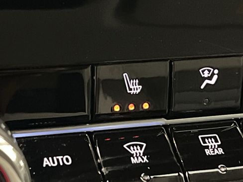 Used 2024 Honda Prologue EX image 6