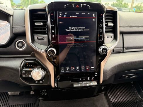 Used 2021 RAM 1500 Laramie AWD/4WD image 27