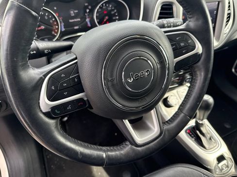 Used 2019 Jeep Compass High Altitude AWD/4WD image 5