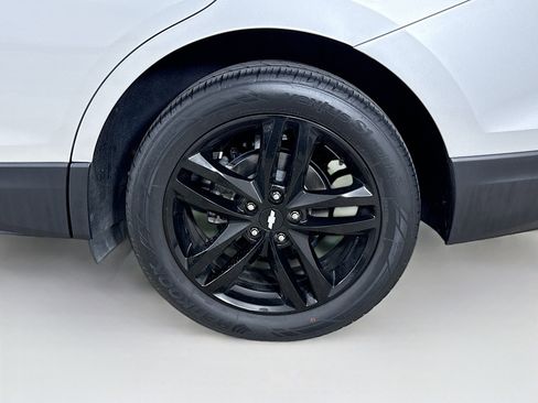 Used 2020 Chevrolet Equinox LT w/ Sport Edition FWD image 32