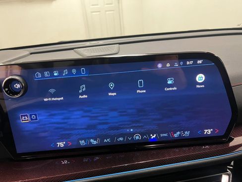 New 2026 Chevrolet Traverse RS w/ LPO, Floor Liner Package image 76