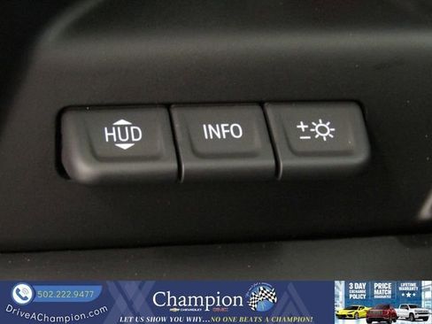 Used 2025 GMC Sierra 1500 AT4 w/ AT4 Premium Package AWD/4WD image 36