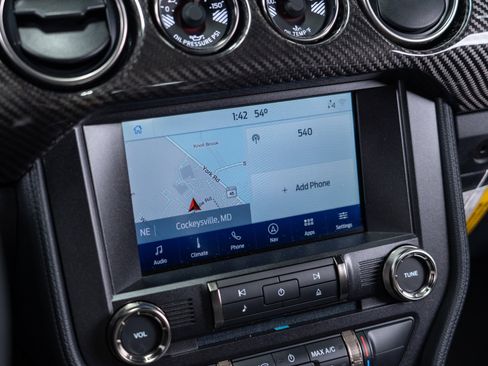 Used 2022 Ford Mustang Shelby GT500 w/ Carbon Fiber Track Pack image 44